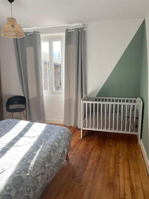 Villa Gite De Tom Et Mag Classe 3 * Clevacances Pontgibaud Exterior foto