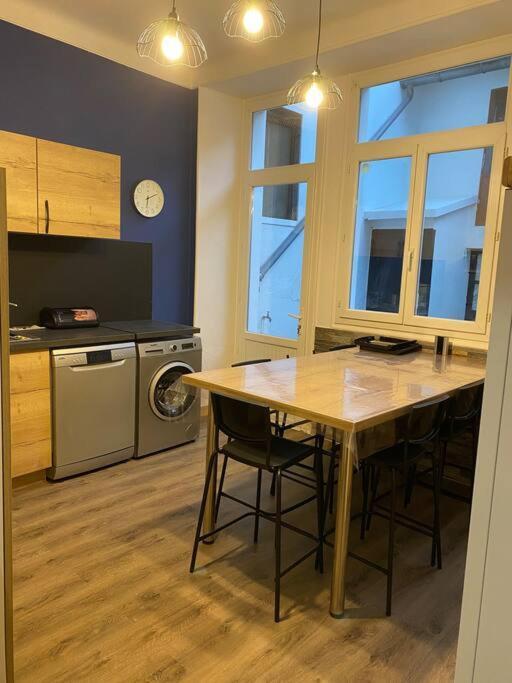 Villa Gite De Tom Et Mag Classe 3 * Clevacances Pontgibaud Exterior foto