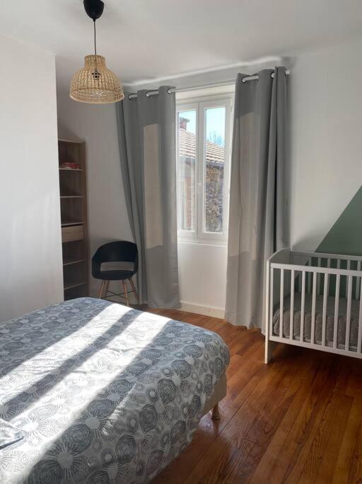Villa Gite De Tom Et Mag Classe 3 * Clevacances Pontgibaud Exterior foto