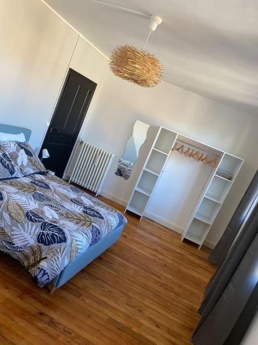 Villa Gite De Tom Et Mag Classe 3 * Clevacances Pontgibaud Exterior foto